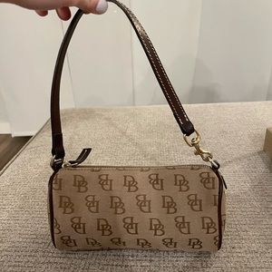 Dooney & Bourke Purse